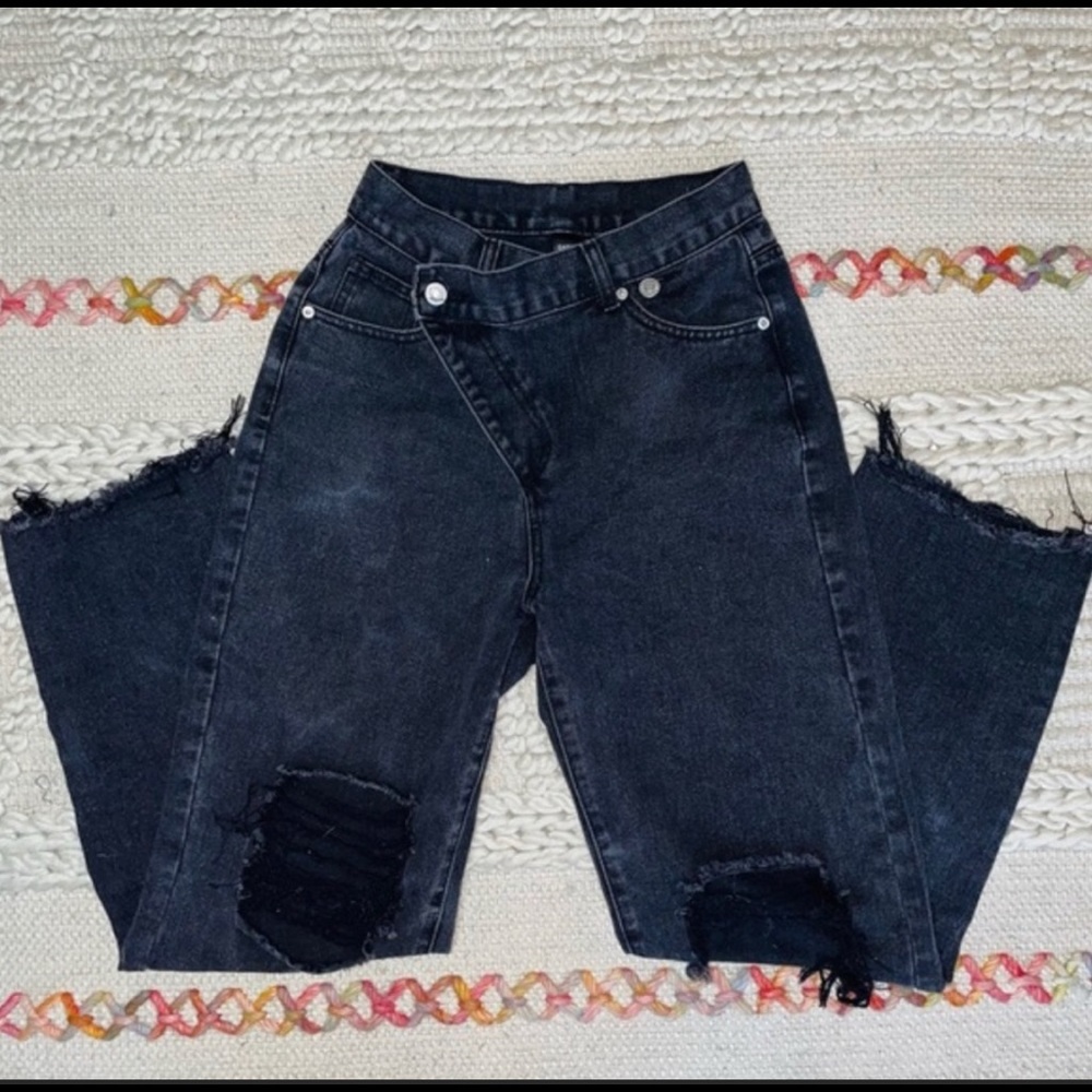 Boutique Black High Rise Baggy Distressed Asymmetrical Button Jeans